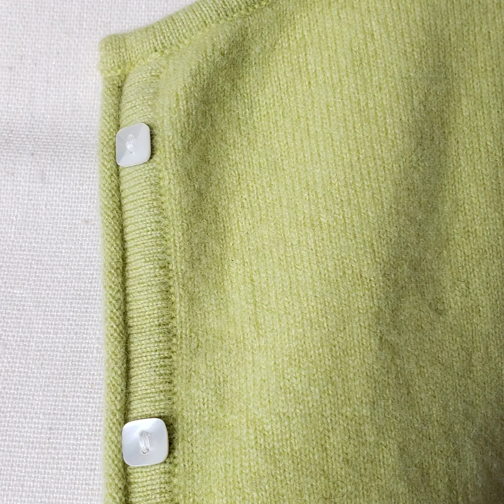 Vintage Sweater Cardigan Small Cashmere Marshall Fields Green Crewneck - Picture 3 of 15